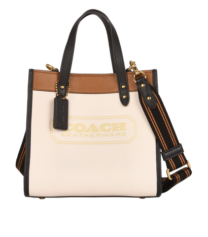 Field Tote 22, front view